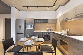 Bridgewater View 415 by HostAgents