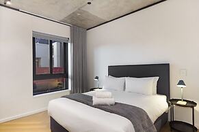 Bridgewater View 415 by HostAgents