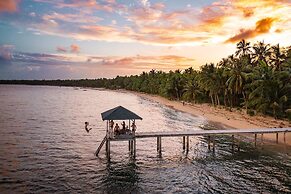 Flo Island Home