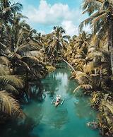 Flo Island Home