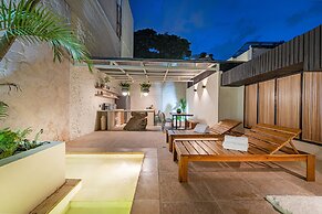 Provenza Luxury Residence by HOUSY HOST
