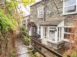 Hideaway Cottage