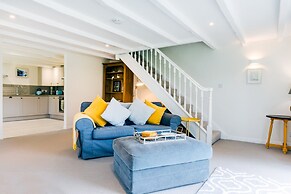 Goose Cottage - Within the Helland Barton Farm Collection
