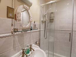 The Rockery Suite