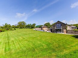 The Farmhouse - Within the Helland Barton Farm Collection