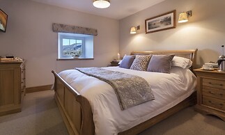 Cedar Nook