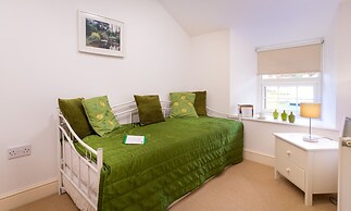 End Cottage