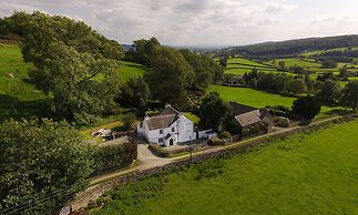 Low Cartmell Fold