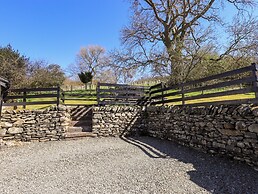 Low Cartmell Fold