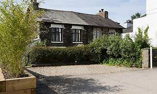Honeysuckle Cottage