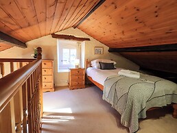 Courtyard Cottage
