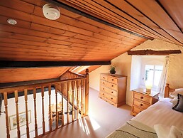 Courtyard Cottage