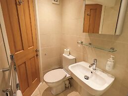 Stones Throw Cottage