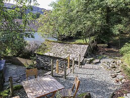 Weir Cottage