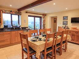Low House