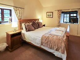 How Head Cottage