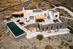 Villa Nites in Syros