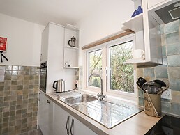 Larch Cottage