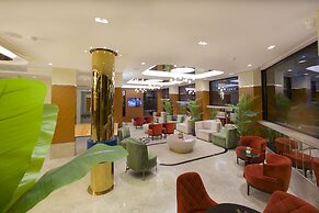 Eyfel Hotel