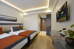 Eyfel Hotel