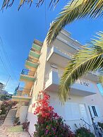 Mariana Apartments
