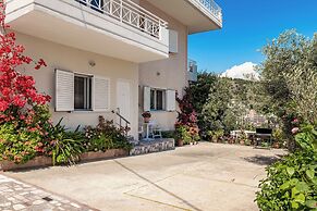Mariana Apartments