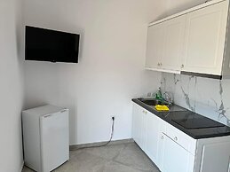 Mariana Apartments