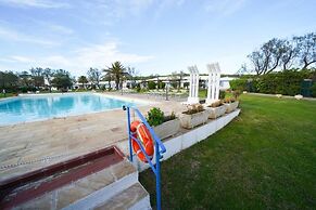 Riva di Palo Resort