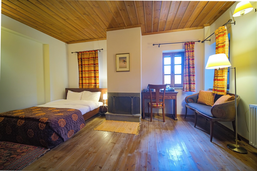 Kipi Mountain Resort