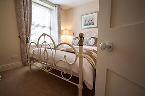 Acorn Cottage