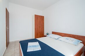 Apartments Neva