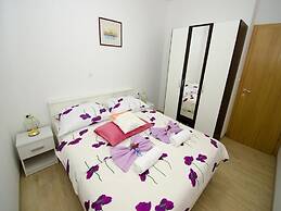 Apartments Vesela
