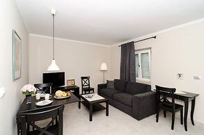 Apartments Gaura