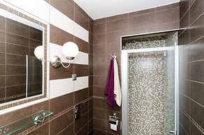 Apartments Gaura