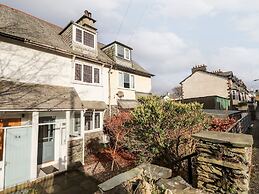 Lakestone Cottage