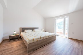 Apartments Lucija