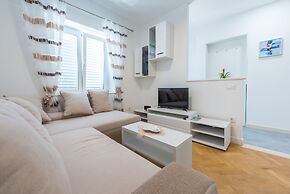 Apartments Lucija