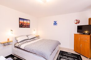 Apartments Davor