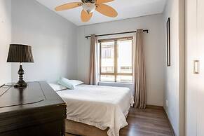 3-bed, Sleeps 6, Free Parking