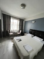 Lifeinn Hotel