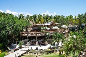 BH HOTEL & CENOTE TULUM - Adults Only