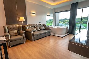 Pim Pool Villa Nan