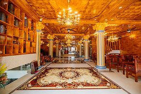 Nam Hong Hotel