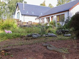 Creag Dhubh Cottage