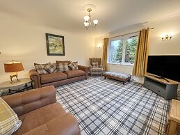 Creag Dhubh Cottage