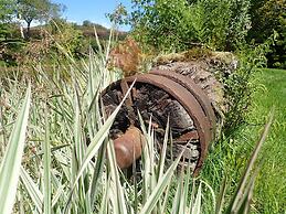 Beautiful 15th Century Watermill - Lovely Location