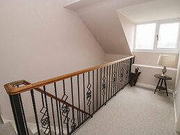 Laurgeths House