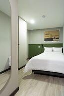 Bon 17 Hotel