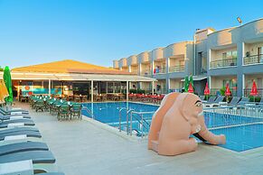 Sayanora Hotel- All Inclusive