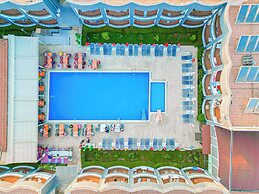 Sayanora Hotel- All Inclusive